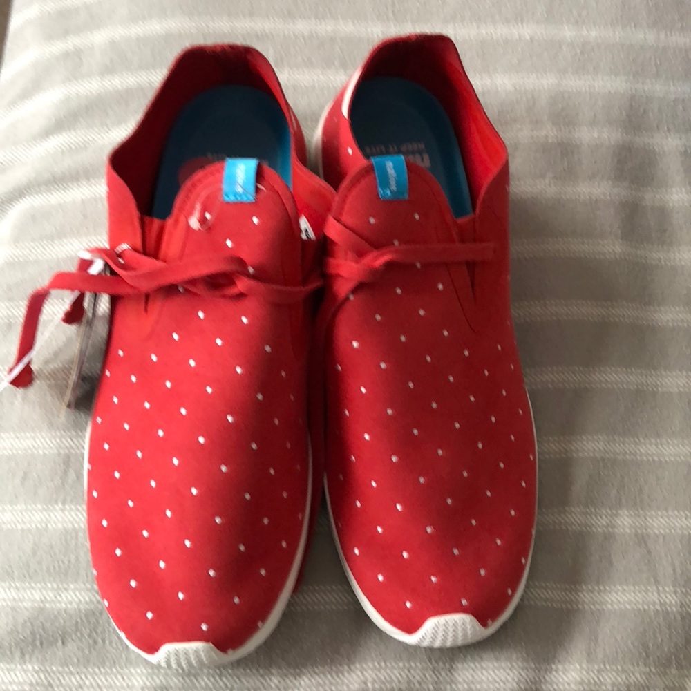 Native Apollo Moc shoes sneakers red/white SZ 8w